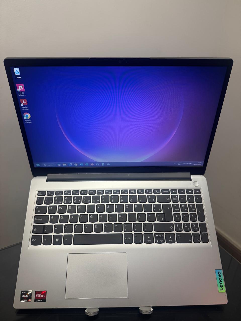 Notebook Lenovo ideapad 1 - Ryzen 7 - 20GB Ram - SSD 512GB Nvme - Amd Radeon 2GB