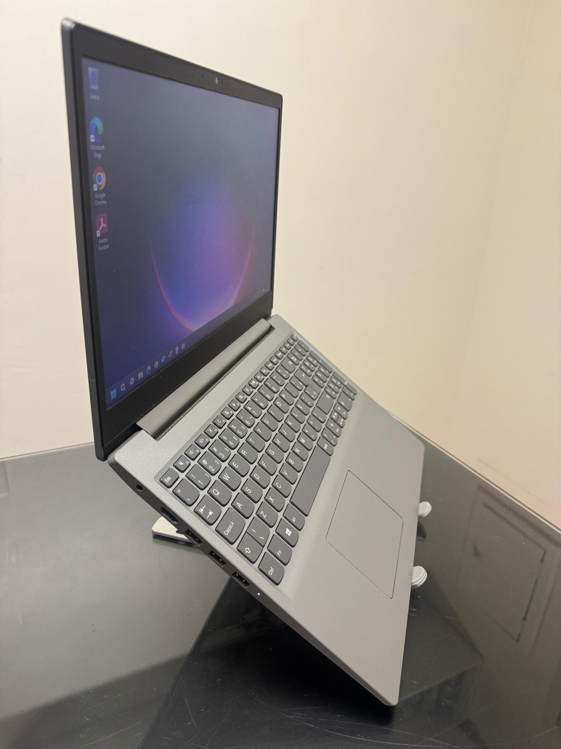 Lenovo - i5-8°Gen - 8GB Ram - SSD 256GB Nvme - Rede 5G - Tela 15.6 - Nvidia MX110-2GB - Imagem 3