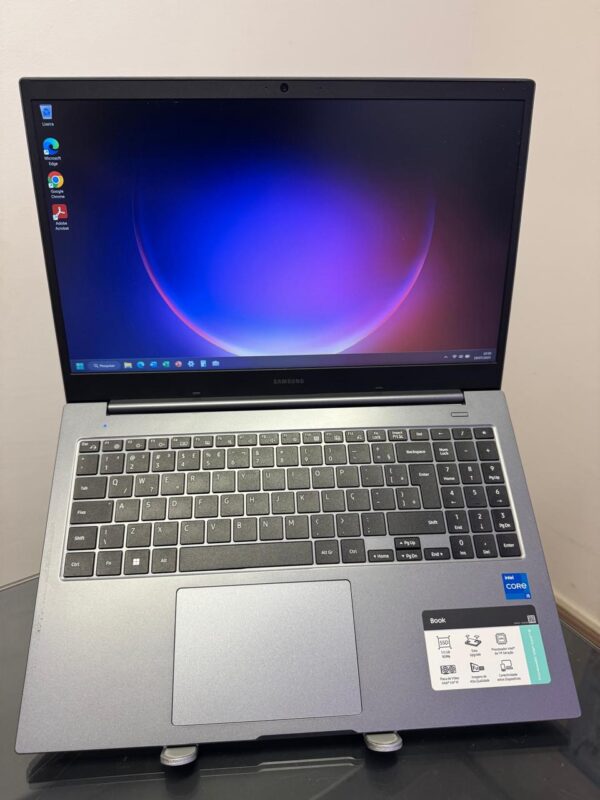 Samsung Book - i5-11°Geração - 12GB Ram - SSD 256GB Nvme - Tela 15.6 - Intel Iris Xe