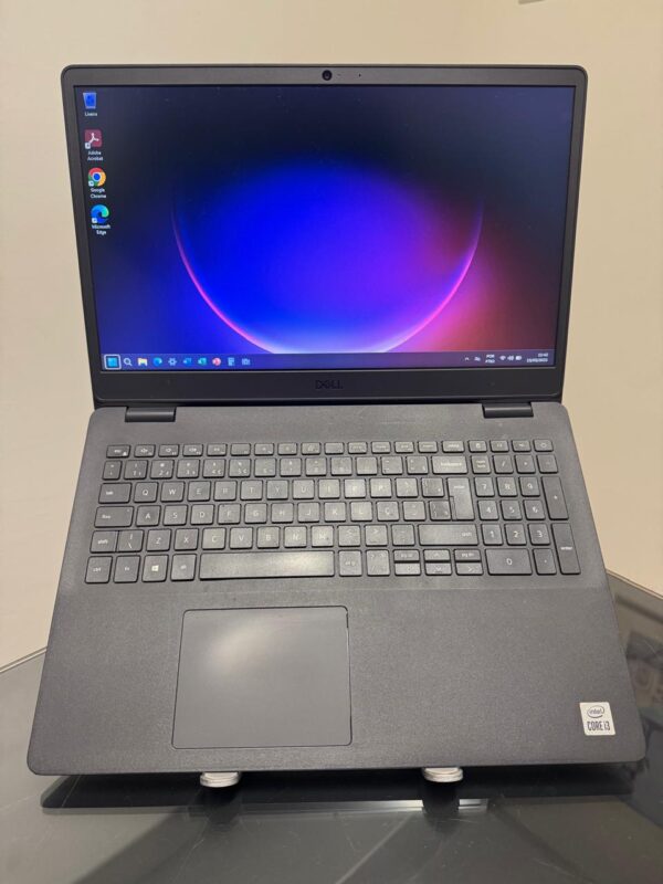 DELL - i3-10° Geração - 8GB Ram - SSD 256GB Nvme - Rede 5G - Tela 15.6 - Completo
