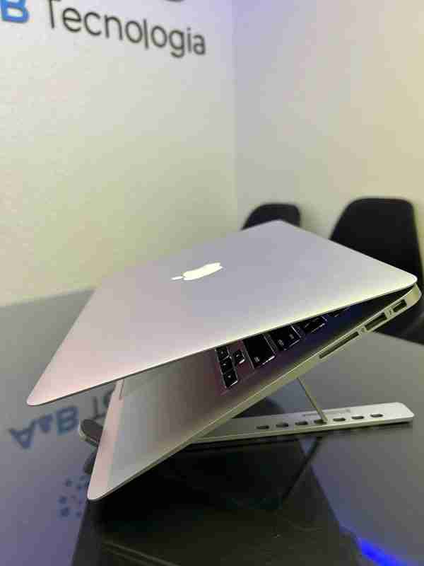 Macbook Air Silver - Core i5 - 8GB Ram - SSD 128GB Nvme - Rede 5G - Completo - Image 3