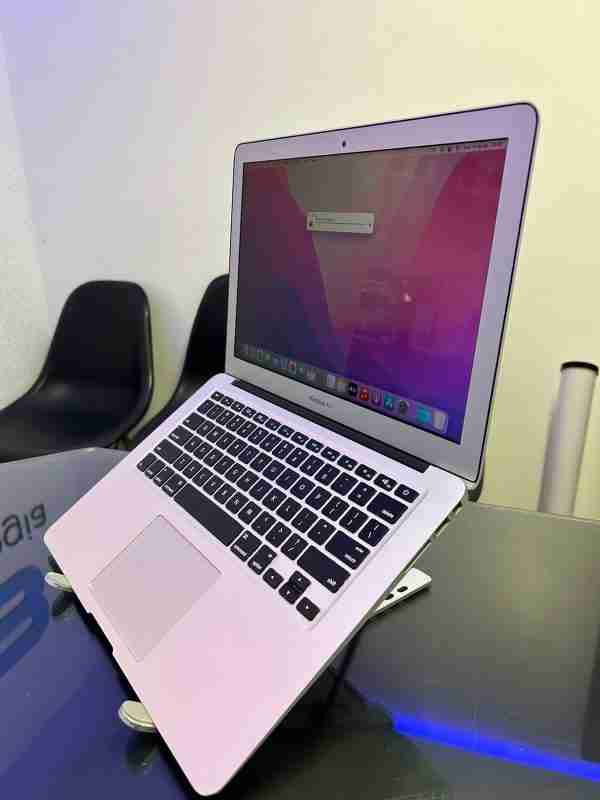 Macbook Air Silver - Core i5 - 8GB Ram - SSD 128GB Nvme - Rede 5G - Completo - Image 6