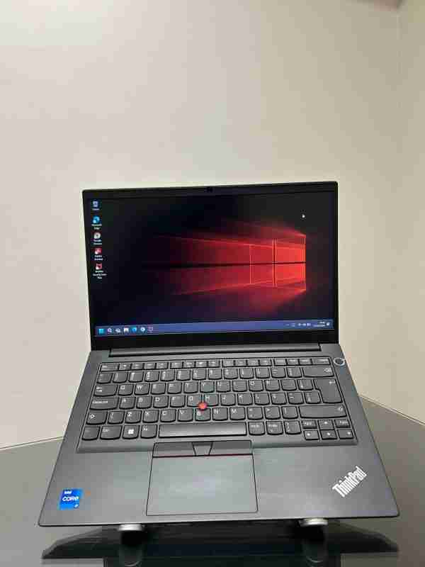 Lenovo Thindpad - i7-11°Geração - 16GB Ram - SSD 512GB Nvme - Rede 5G - Completo