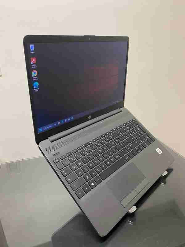 HP - i5-10°Gen - 8GB Ram - SSD 256GB - Rede 5G - Bluetooth - Tela 15.6 - Completo - Image 3