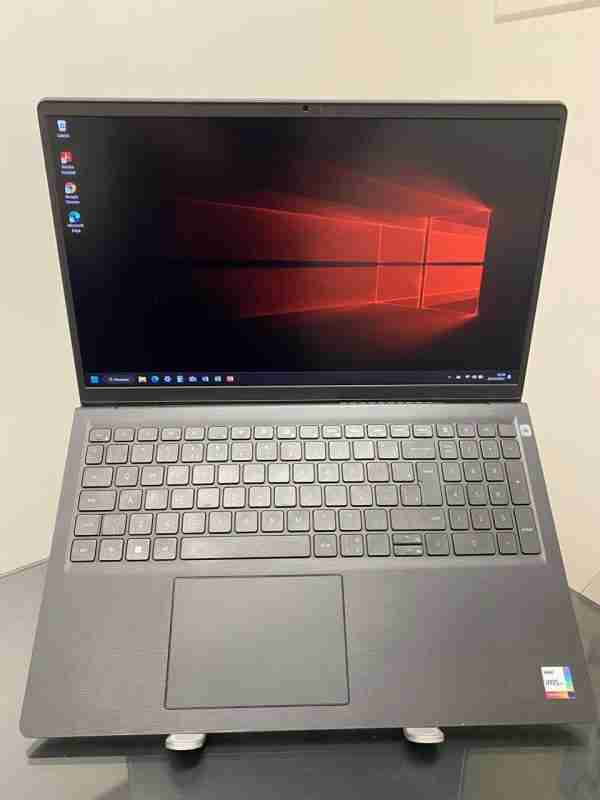 DELL - i7-11°Gen - 16GB Ram - SSD 512GB Nvme - Rede 5G - Tela 15.6 - Intel Iris XE