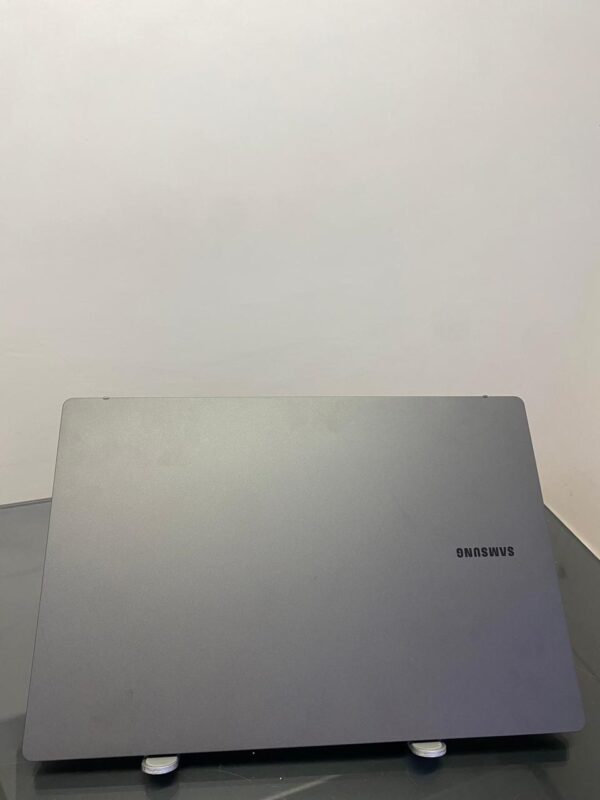 Samsung - Galaxy Book 2 - i3-12°Gen - 8GB Ram - SSD 256GB Nvme - Rede 5G - Completo - Image 6