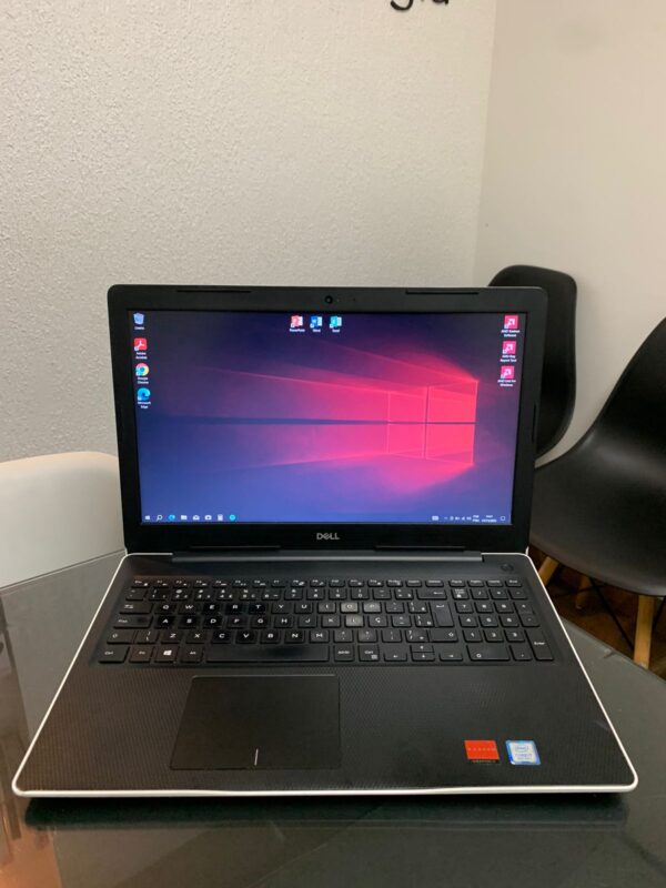 DELL - i7-8°Gen - 16GB Ram - SSD 256GB Nvme - Rede 5G - Radeon 520-2GB - Completo