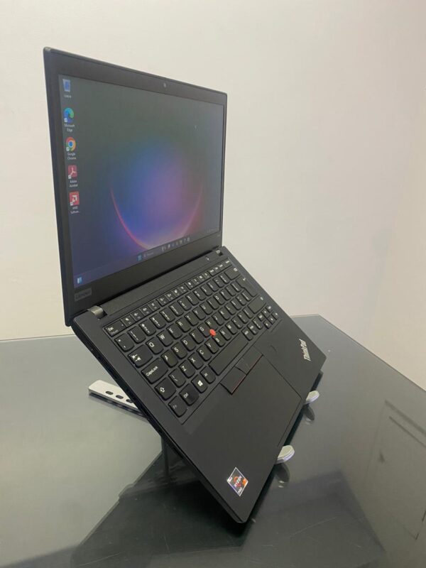 Lenovo - Thinkpad Ryzen 7 Pro - 16GB Ram - SSD 256GB Nvme - Rede 5G - Radeo Vega 10 - Completo - Image 3