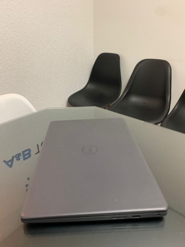 Dell Inspiron 15-3511 - Intel Gold 7505 - 8GB Ram - SSD 256GB Nvme - Completo - Image 5