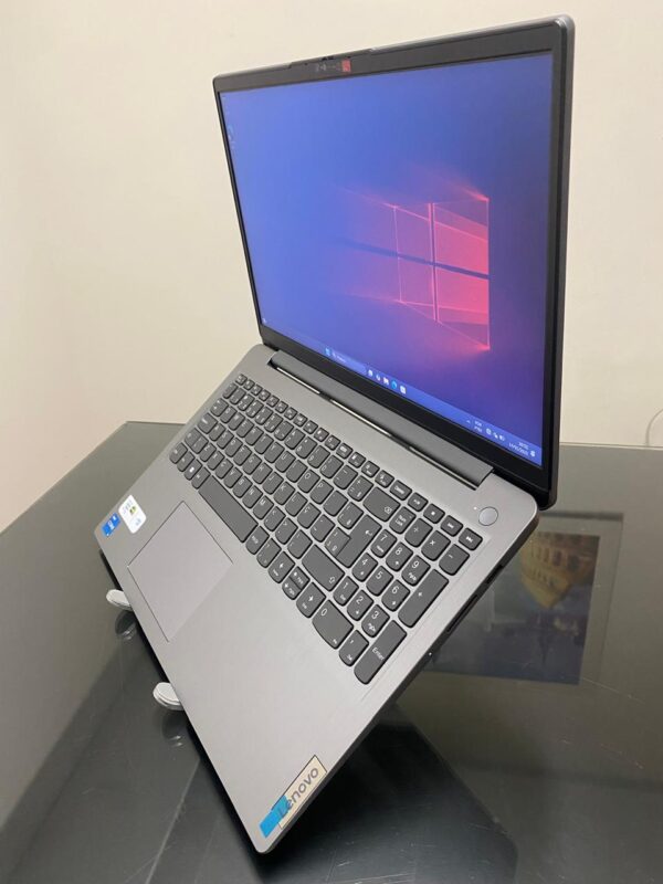 Lenovo Ideapad 3 - i5-11°Geração - 8GB Ram - SSD 256GB Nvme - Tela 15.6 - Completo - Image 5
