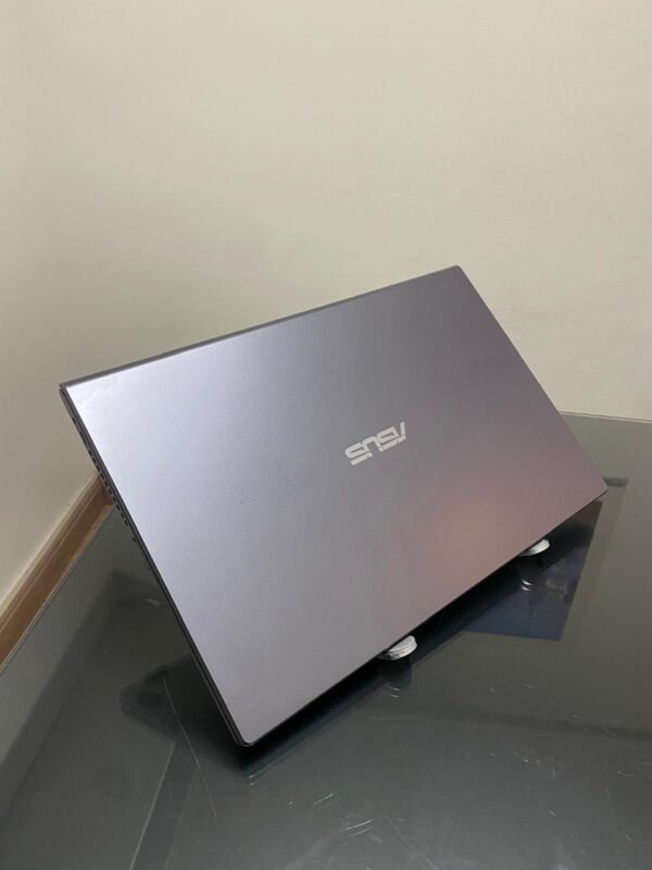 Asus VivoBook - i5-10°Gen - 16GB Ram - SSD 256GB Nvme - Nvidia Dedicada-2GB - Completo - Image 3