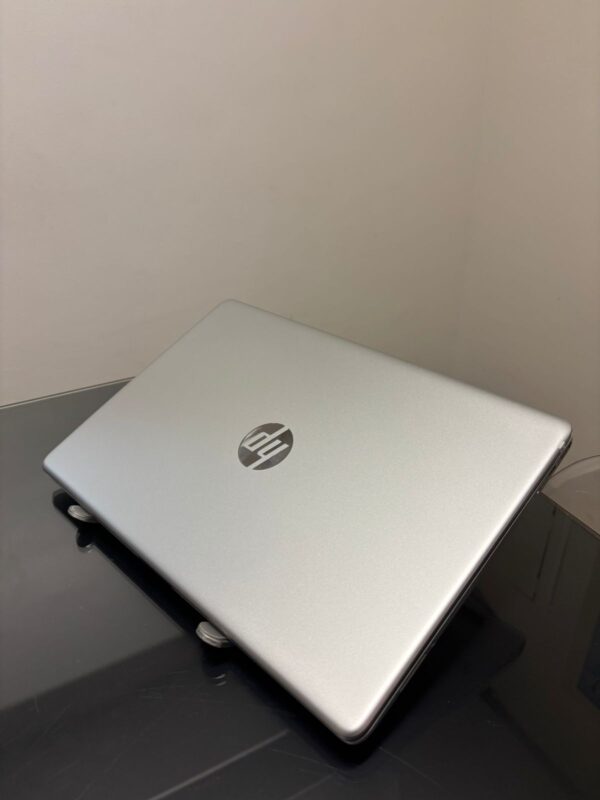 HP - i5-11°Gen - 8GB Ram - SSD 256GB - Rede 5G - Bluetooth - Completo - Image 6