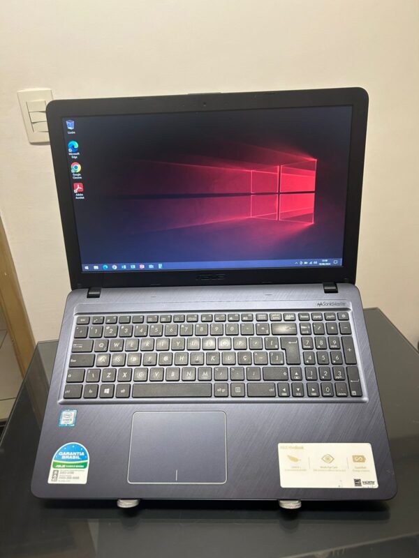 ASUS - i3-6°Geração - 8GB Ram - SSD 256GB - Rede 5G - Completo