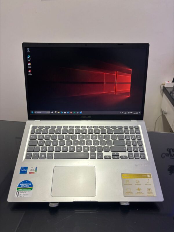 Asus Vivobook - i5-11°Geração - 8GB Ram - SSD 256GB Nvme - Rede 5G - Completo