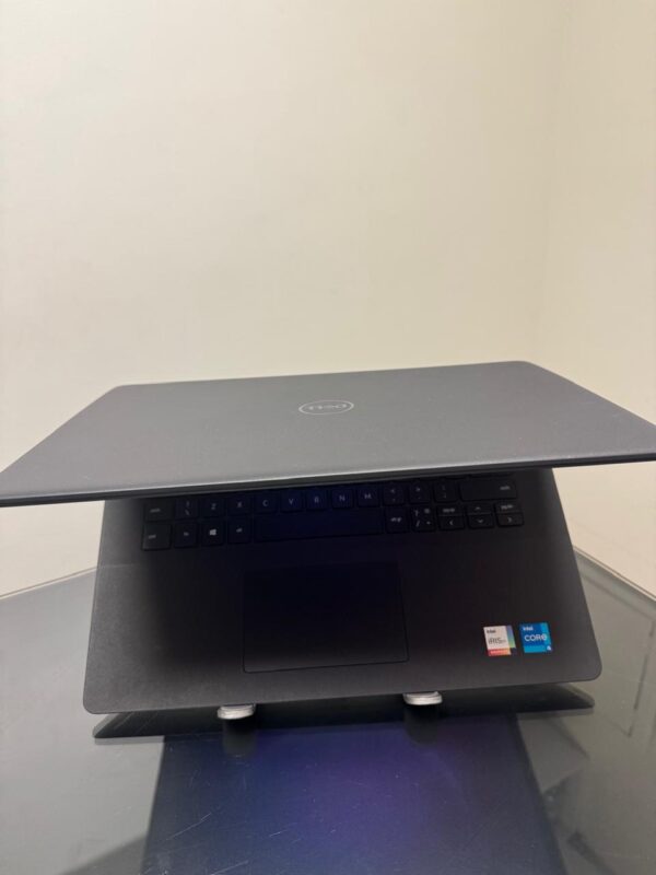 Dell Vostro 3400 - i5-11°Gen - 8GB Ram - SSD 256GB Nvme - Biometria - Intel Iris XE - Completo - Image 5