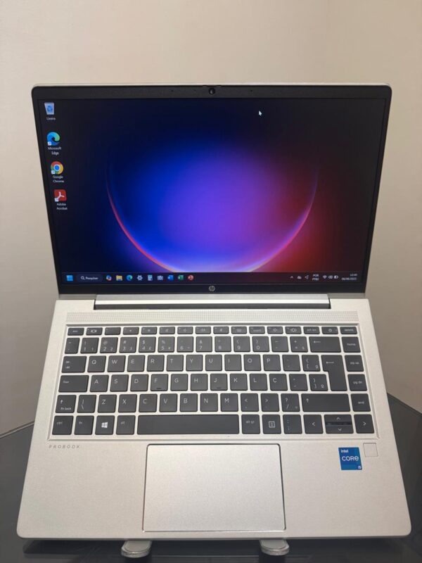 HP PROBOOK 640 G8 - i5-11°Gen - 16GB Ram - SSD 512GB - Teclado iluminado - Completo