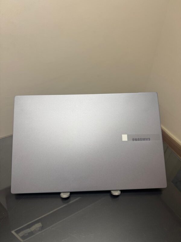 Samsung - Galaxy Book 4 - i3-13°Geração - 12GB Ram - SSD 256GB Nvme - Rede 5G - Completo - Image 6