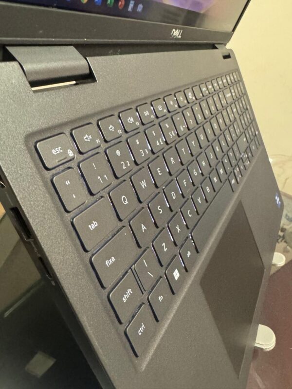 DELL - i7-11°Gen - 20GB Ram - SSD 256GB Nvme - HD 1TB - Intel Iris XE - Completo - Image 3