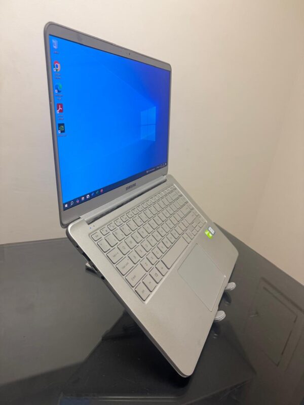 Samsung - i7-8°Gen - 16GB Ram - SSD 256GB Nvme - Nvidia Dedicada - 2GB - Image 5