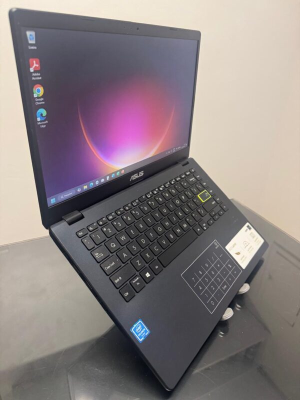 ASUS - Intel Celeron N4020 - 4 Nucleos - 4GB Ram - SSD 128GB Nvme - Rede 5G - Completo - Image 3