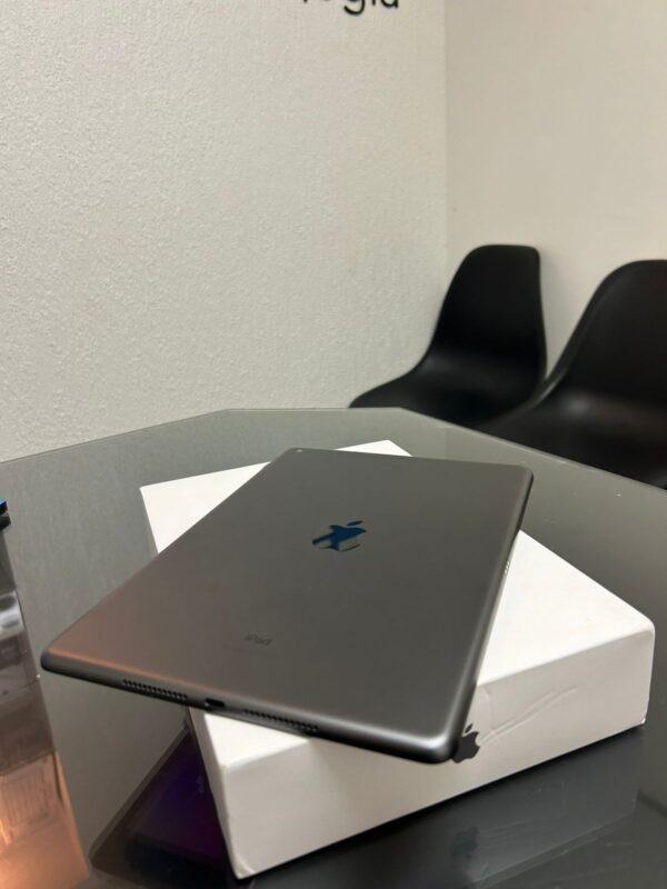 Ipad Apple 9° Geração - Tela 10,2 - Touch ID - 64GB - Bluetooth - Completo - Image 4