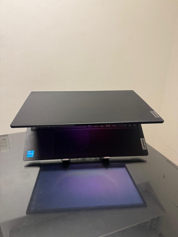 Lenovo V15 - i5-12°Gen - 16GB Ram - SSD 256GB Nvme - Rede 5G - Intel Iris Xe - Completo - Image 4