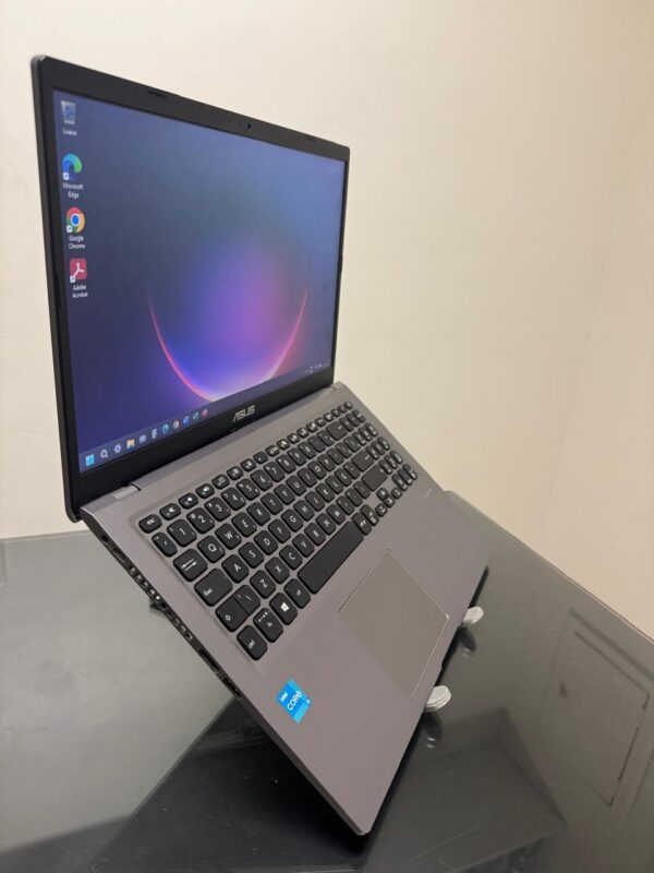 Asus Vivobook - i3-11°Gen - 8GB Ram - SSD 256GB Nvme - Rede 5G - Tela 15.6 - Completo - Image 3