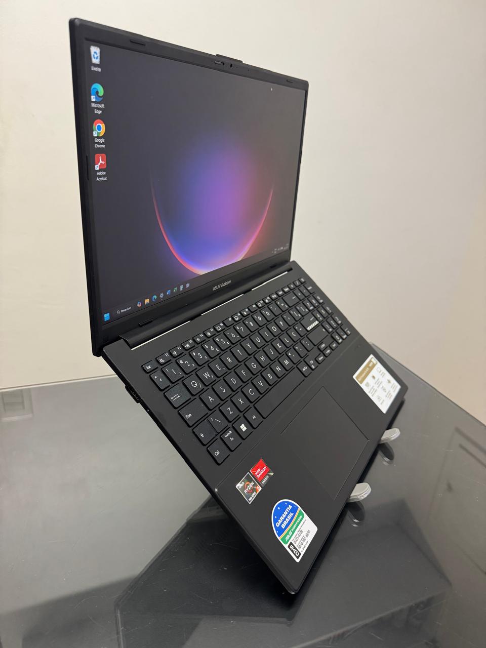 ASUS - Ryzen 5-7520U - 8GB Ram DDR5 - SSD 512GB Nvme - Rede 5G - Amd Radeon Graphics - Imagem 3