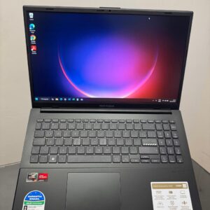 ASUS - Ryzen 5-7520U - 8GB Ram DDR5 - SSD 512GB Nvme - Rede 5G - Amd Radeon Graphics