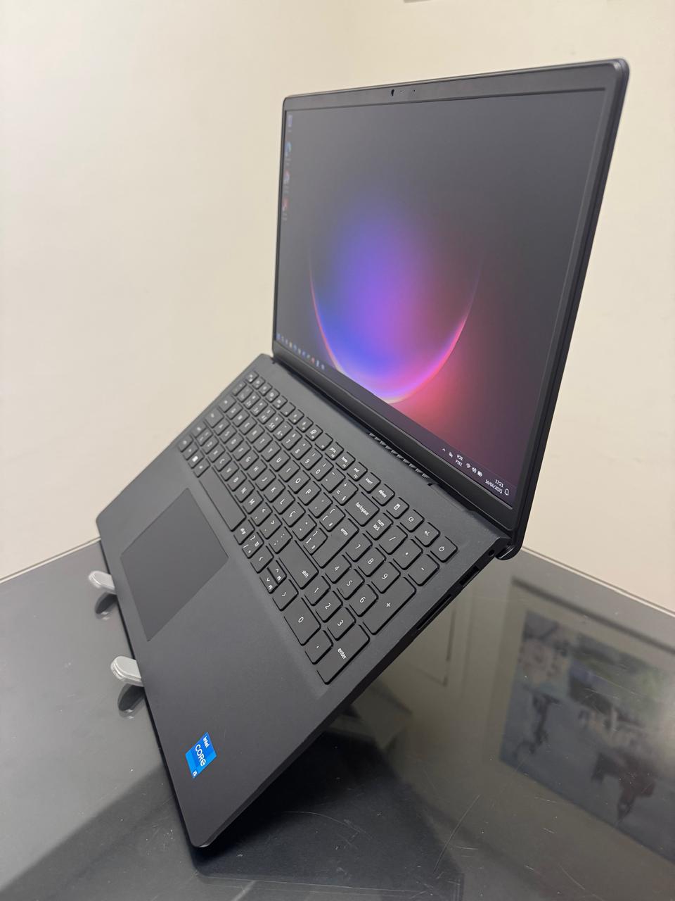 Dell Inspiron 15-3530 - i5-13°Gen - 8GB Ram - SSD 512GB Nvme - Tela 120Hz - Completo - Imagem 4