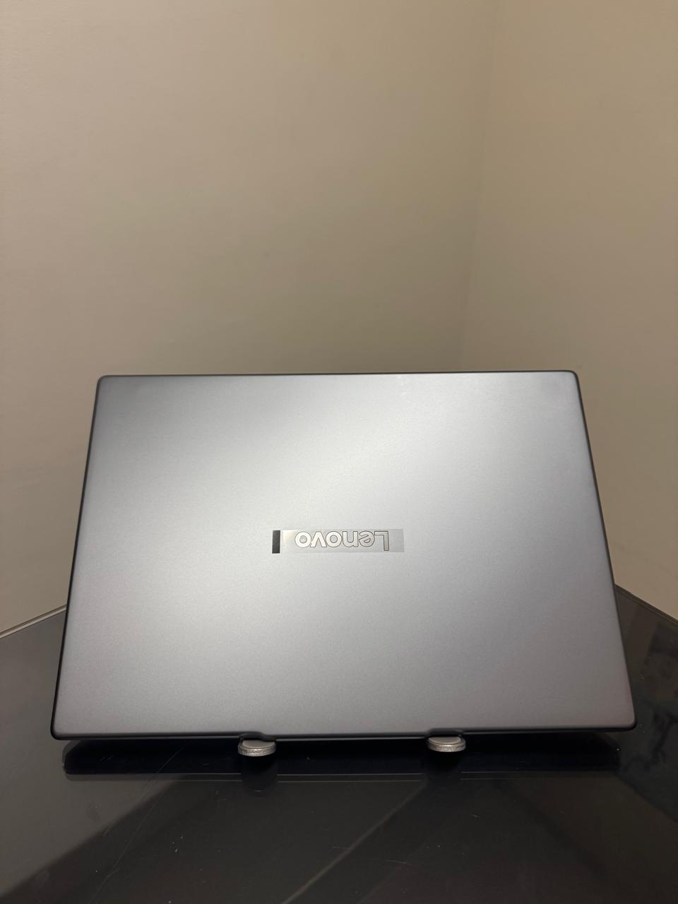 Lenovo Slim 3 - i5-13°Geração - 16GB Ram - SSD 256GB Nvme - Rede 5G - FULL HD - Completo - Imagem 5