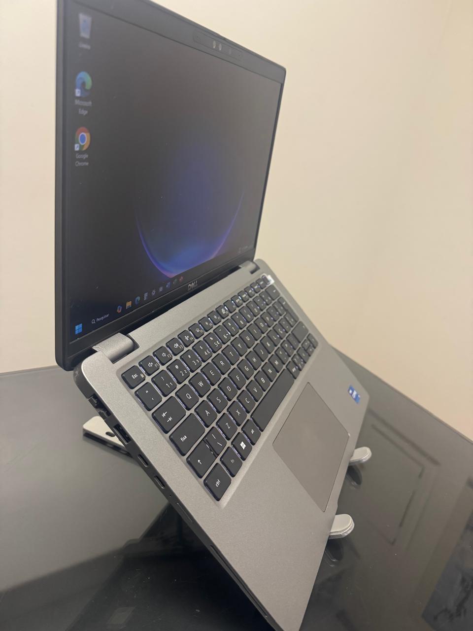 DELL - i7-11° Geração - 20GB Ram - SSD 256GB Nvme - Rede 5G - Completo - Imagem 3