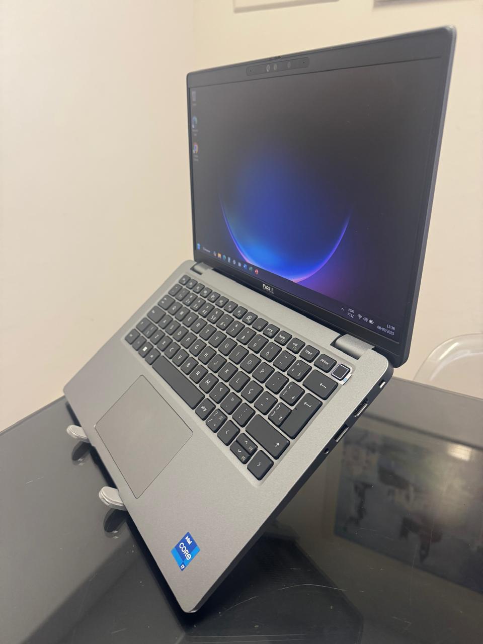 DELL - i7-11° Geração - 20GB Ram - SSD 256GB Nvme - Rede 5G - Completo - Imagem 4