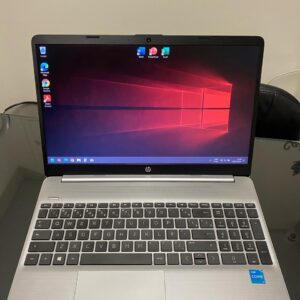 Notebook HP - i3-13°Geração - 8GB Ram - SSD 256GB Nvme - Rede 5G - Completo