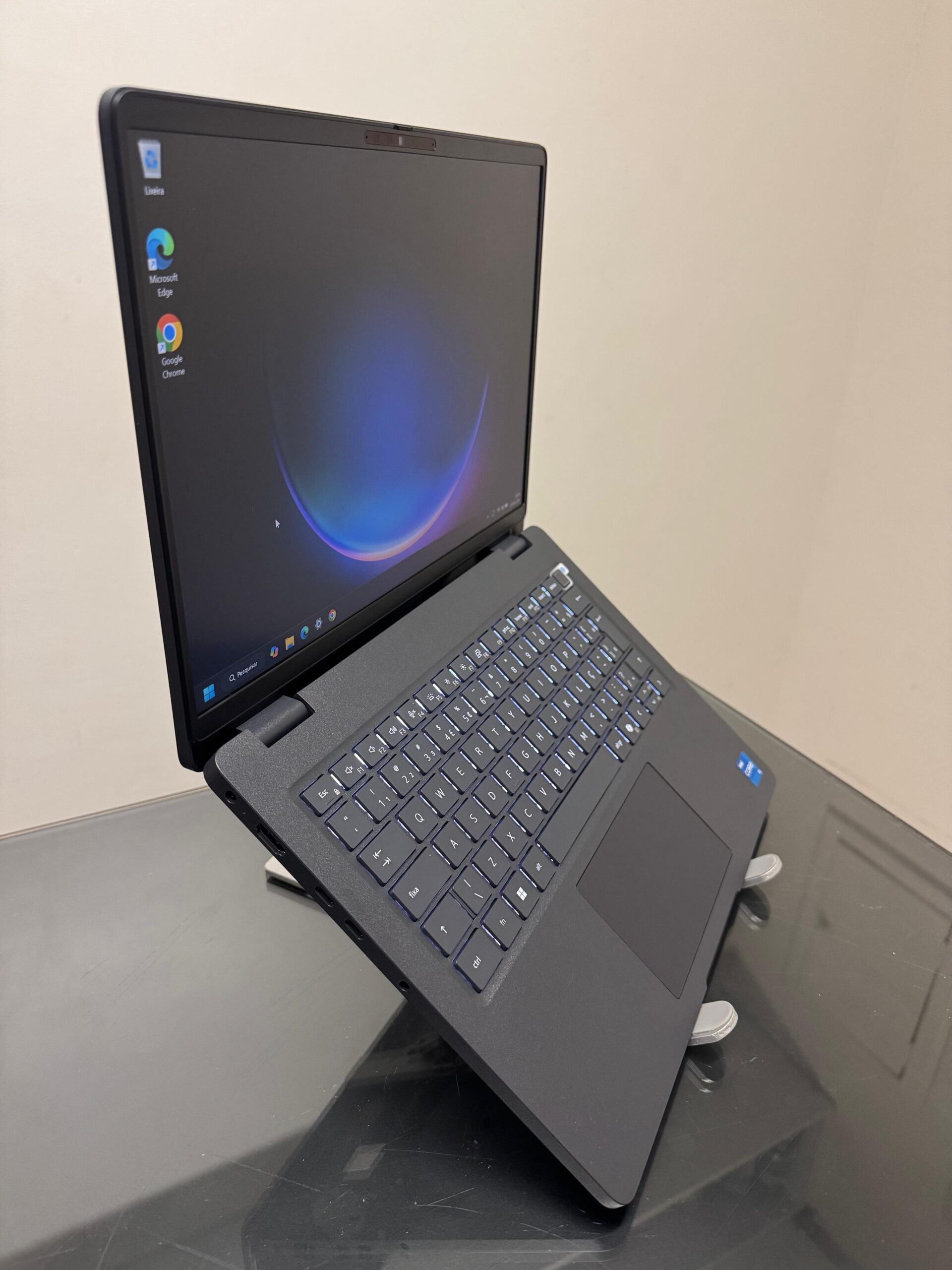 Notebook Dell - i5 13° -16 GB Ram -SSD 512 - Tela Full HD IPS - Completo - Imagem 2