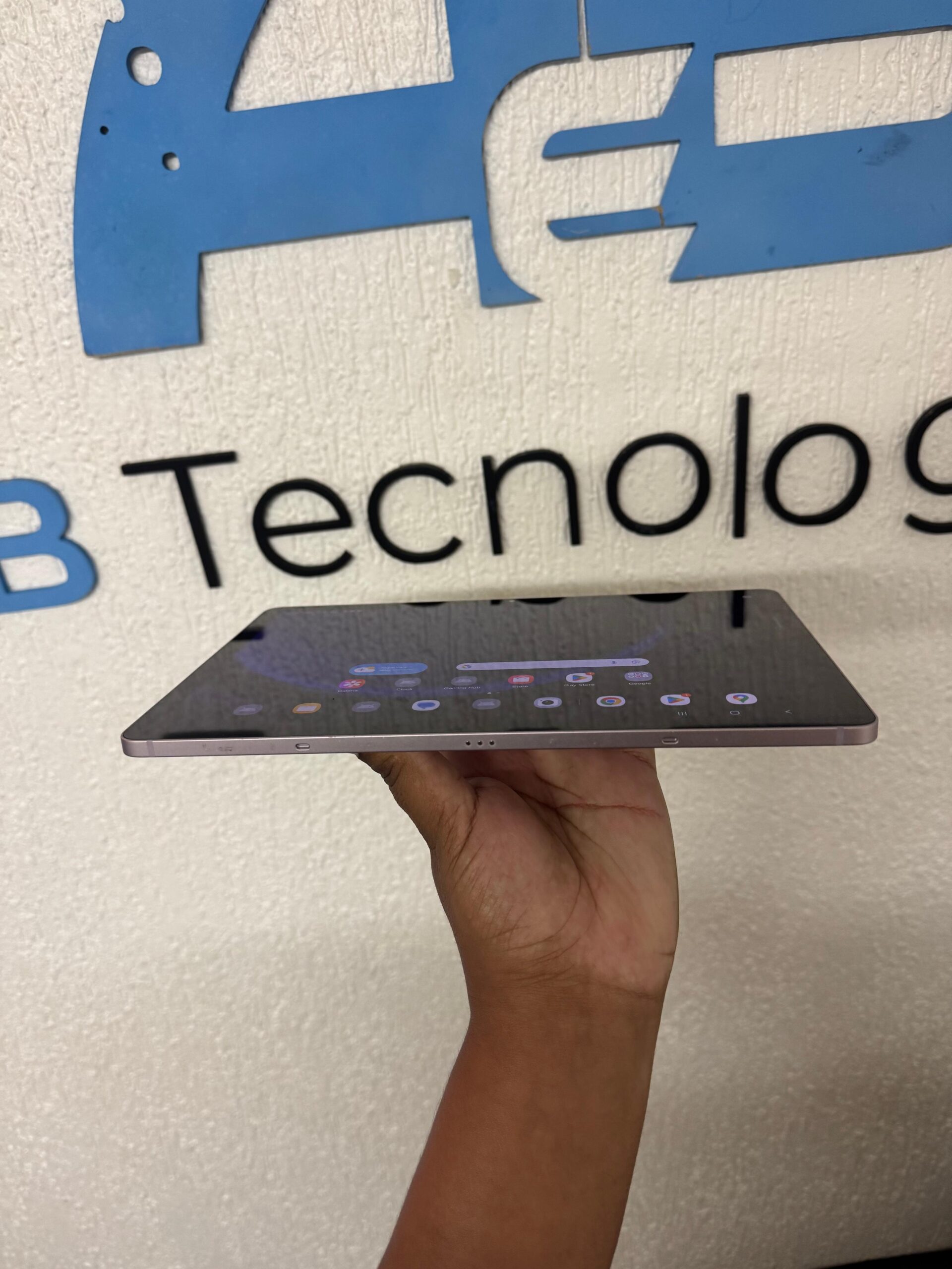 Tablet Samsung - GalaxyTab S9 FE - RAM 6 GB - Armazenamento 128 GB - 10P - Imagem 5