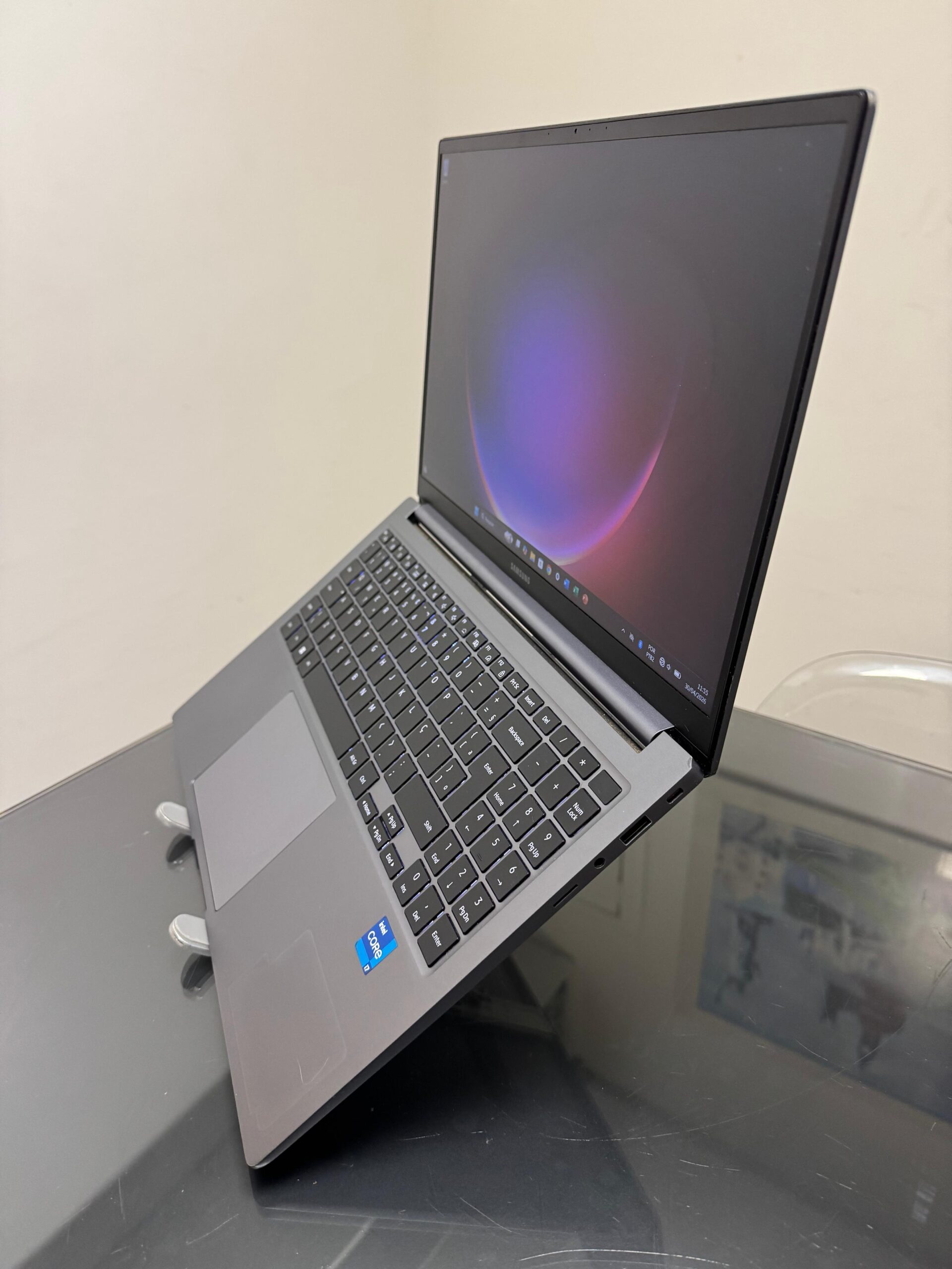 Notebook Samsung Book 4 - Core i7 13º Gen - 16 RAM GB - SSD 512 NVME - 15P - Imagem 3