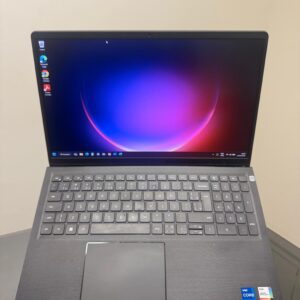 Notebook Dell VOSTRO  - i7 - 12º - SSD512 GB NVme - 16 GB Ram - Iris Xe Graphics - 15P