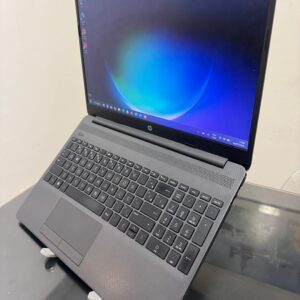 Notebook HP i5 - 12º Geração - SSD 256 GB - RAM 8 GB - 15P