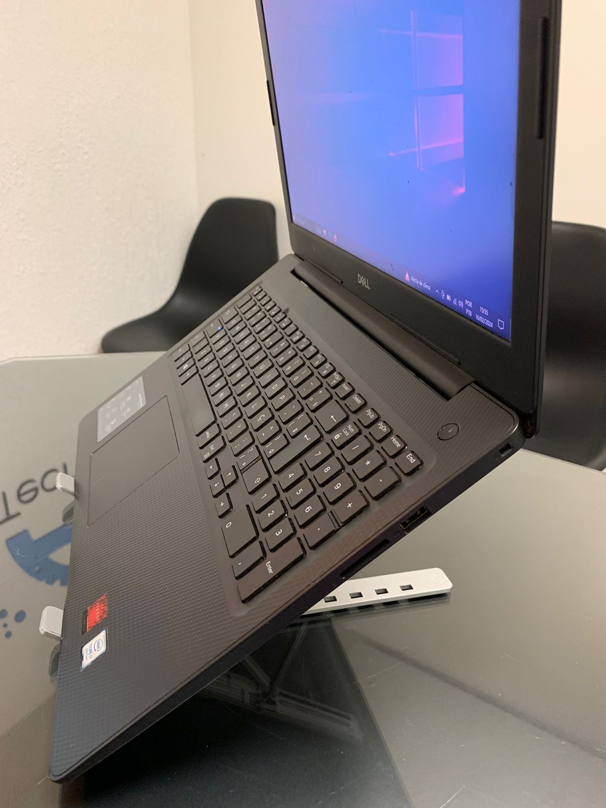 Notebook Dell - i7-8°Geração - RAM 16GB DDR4 - SSD 256GB Nvme- HDD 1 TB SATA - Rede 5G - Radeon 2GB Dedicado - Imagem 3