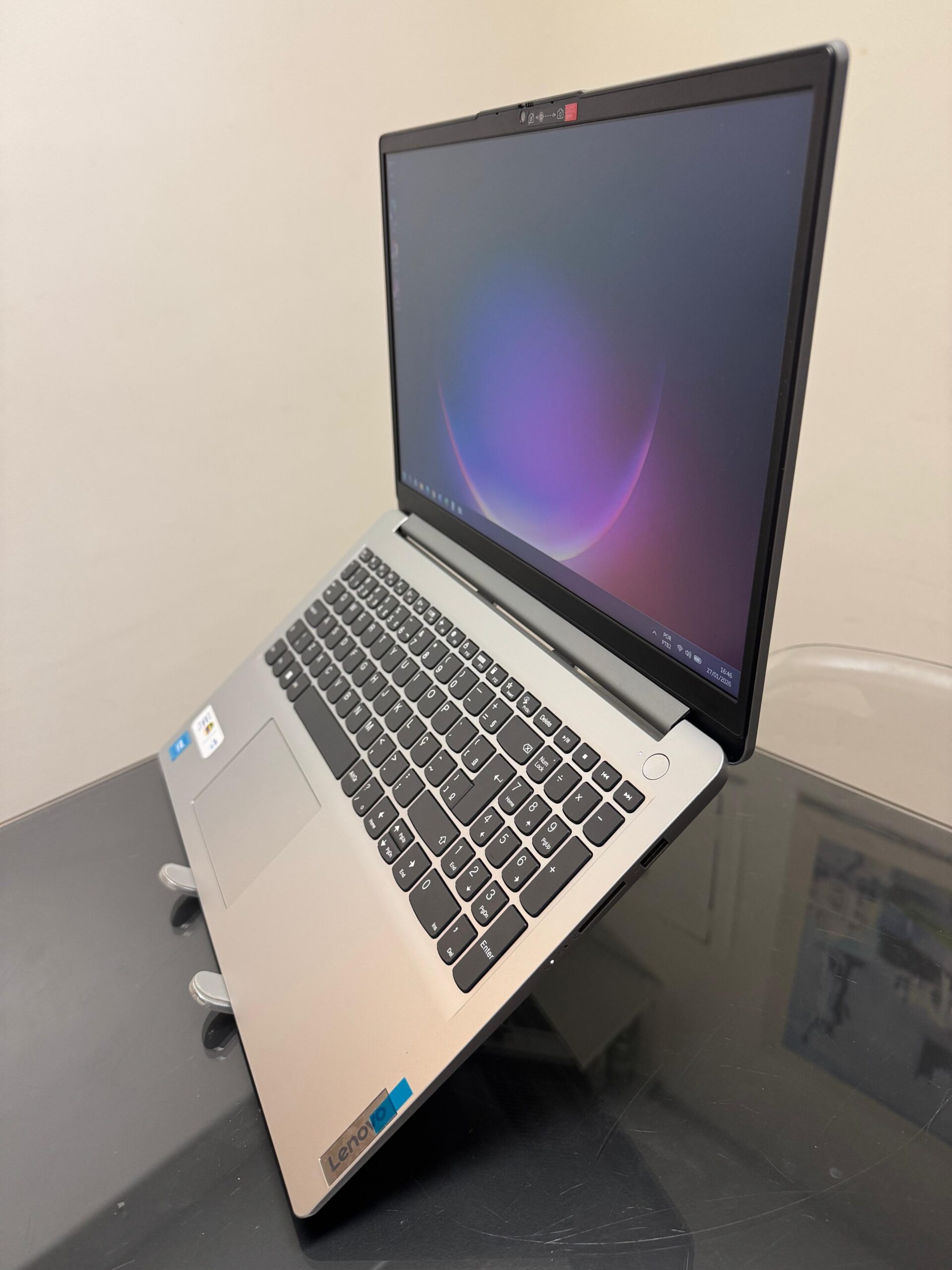 Notebook Lenovo Ideaiapad - Intel Celeron 12°Geração - 4GB Ram DDR4- SSD 128GB NVme- 15.6P - Completo - Imagem 3