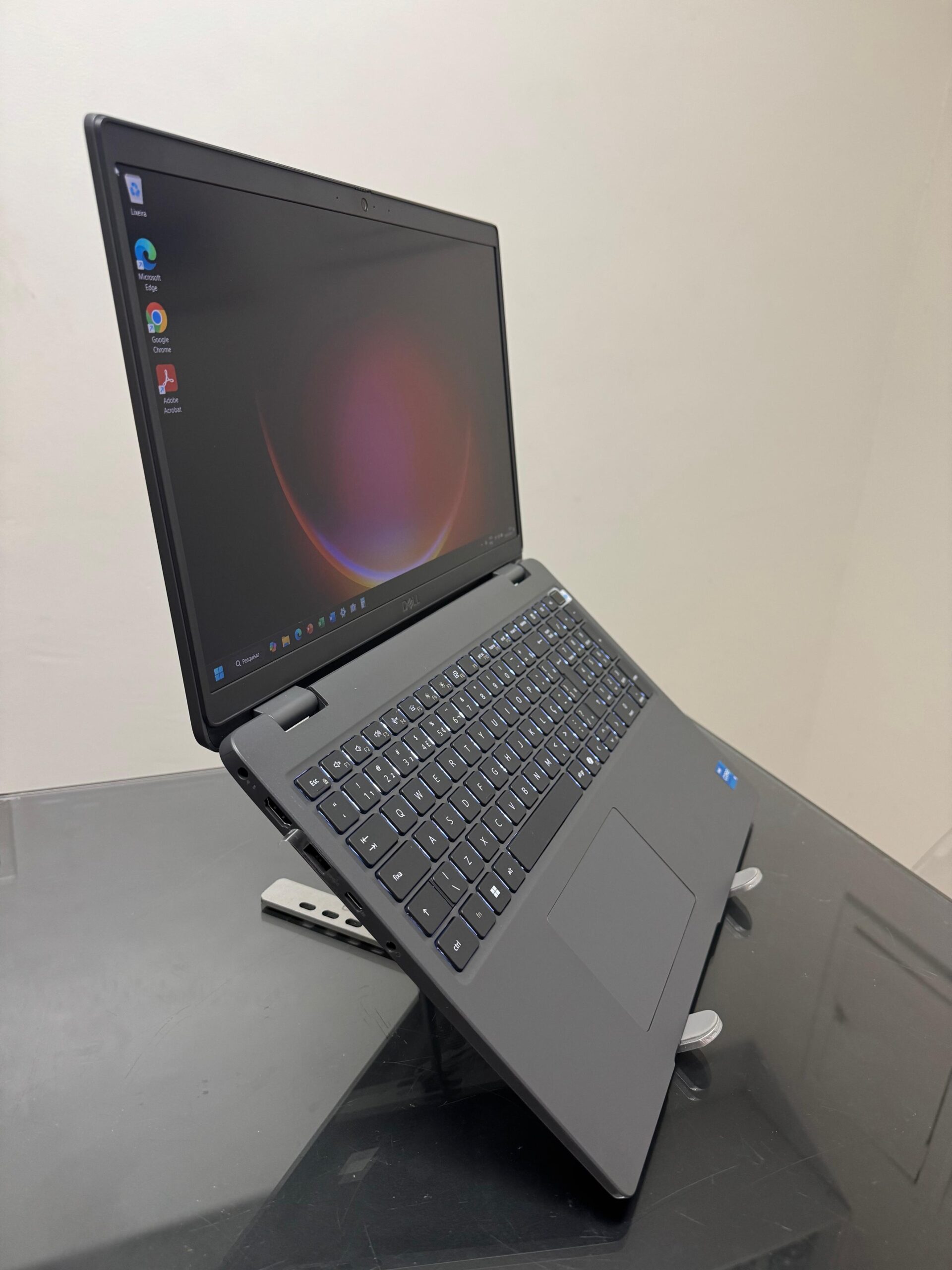 Notebook Dell Latitude i5 - 12º - RAM 16 - SSD 256GB NVme -Intel Graphics XE - 15p- Tela Full HD IPS - Imagem 2