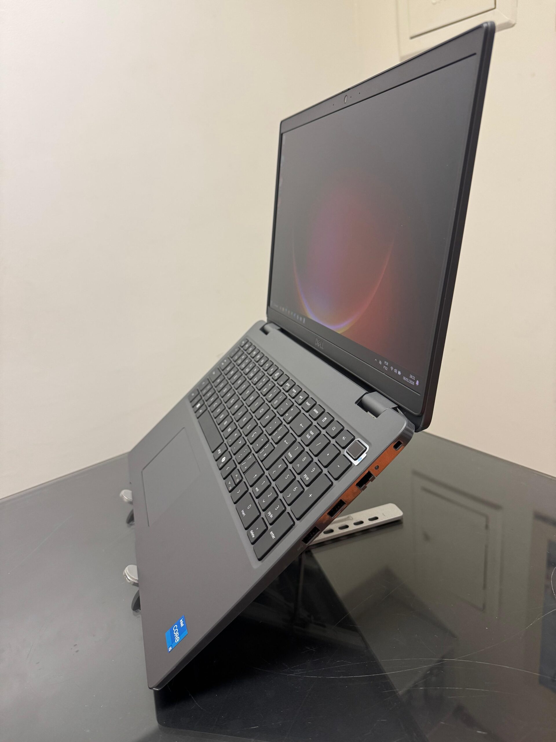 Notebook Dell Latitude i5 - 12º - RAM 16 - SSD 256GB NVme -Intel Graphics XE - 15p- Tela Full HD IPS - Imagem 3