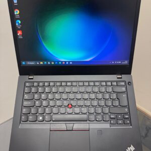 Notebook Lenovo Trinkpad - i5-11°Geração- 8GB Ram - SSD 256GB - 14polegadas- Tela Full HD