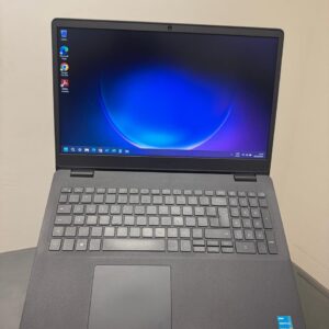 Notebook Dell Pentium Gold 11º - RAM 8GB DDR4- SSD 256GB Nvme - Rede 5G -Tela 15,6 Polegadas- Completo