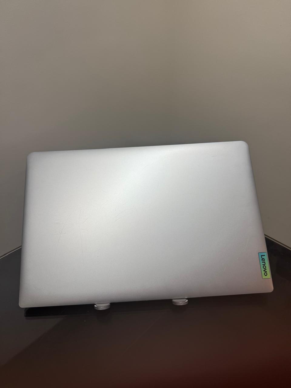Notebook Lenovo ideapad 1 - i7-12°Gen - 12GB Ram - SSD 512GB Nvme - Iris Xe Graphics - 15,6 Polegadas - Completo - Imagem 5