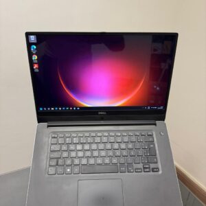 Notebook Dell Latitude - i7 - 7º - SSD 256GB Armazenamento - RAM 16 GB  - NVIDIA DEDICADA 4 GB- 14P