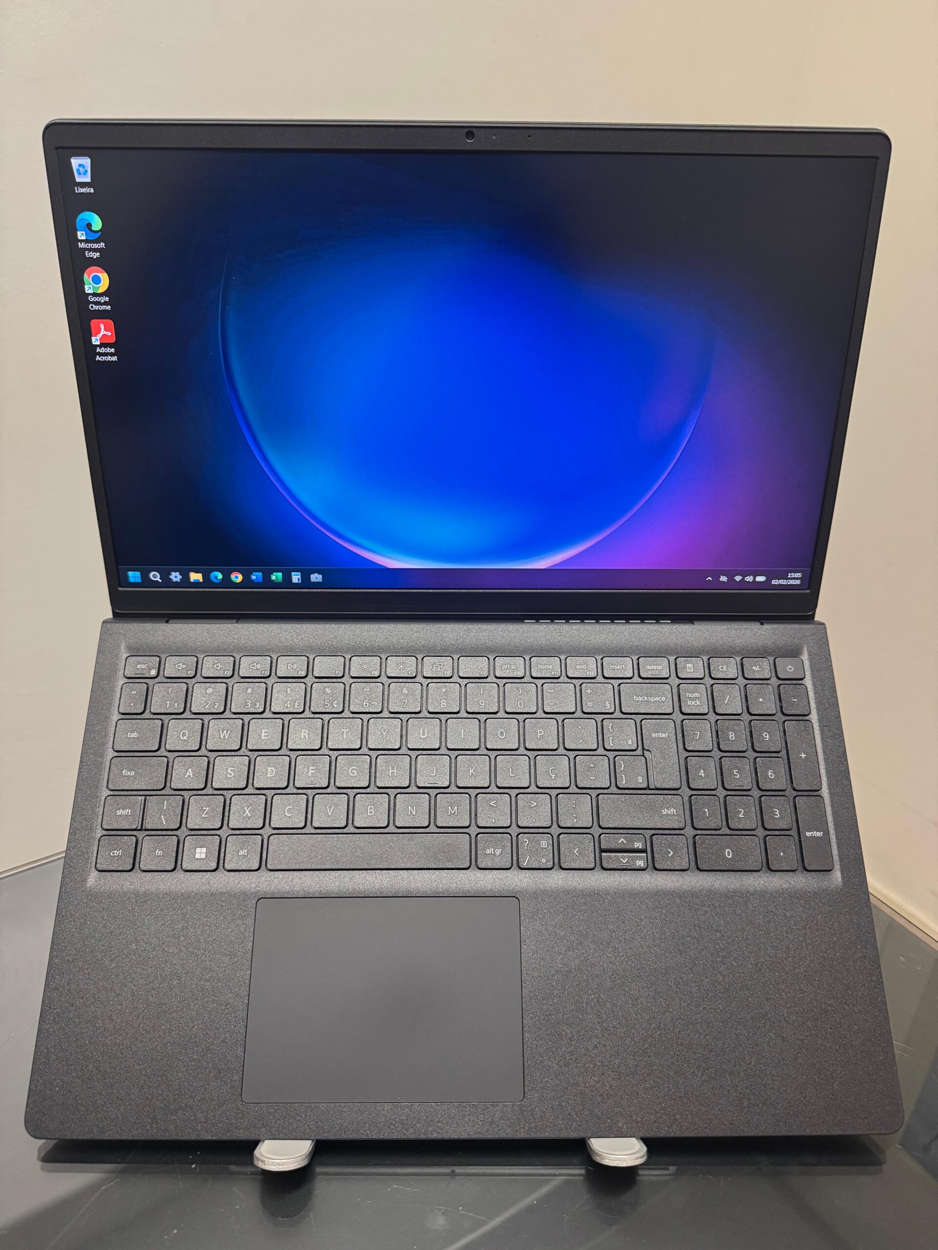 Notebook Dell Inspiron 15 - i3-12°Geração - 8GB Ram - SSD 256GB Nvme - Tela 120hz - Rede 5G -15 P- Completo -