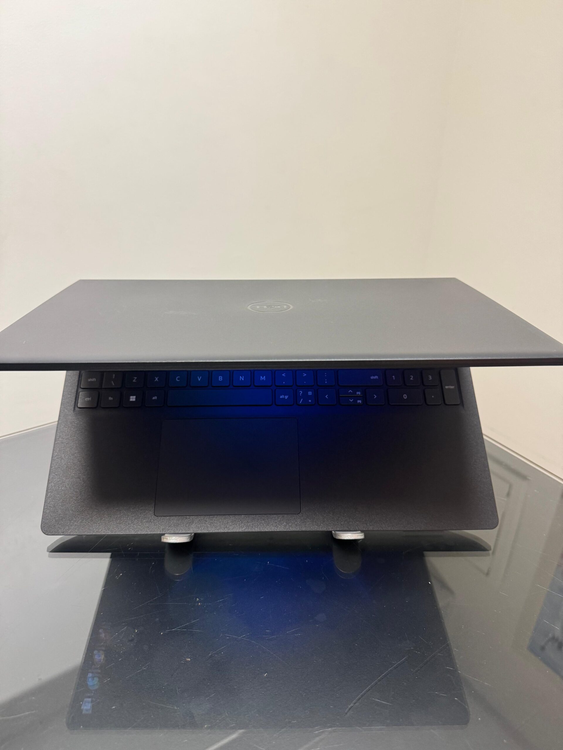 Notebook Dell Inspiron 15 - i3-12°Geração - 8GB Ram - SSD 256GB Nvme - Tela 120hz - Rede 5G -15 P- Completo - - Imagem 4
