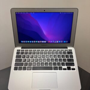 MacBook Air Silver  - i5 -  4GB RAM - Armazenamento 128GB - Apple 2011- 11 polegadas -Completo